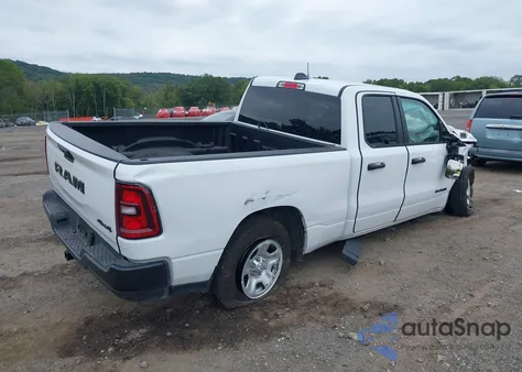 2025 Ram 1500 Tradesman 4X4 6'4 Box из США, поврежденный, VIN 1C6RRFCG6SN575886